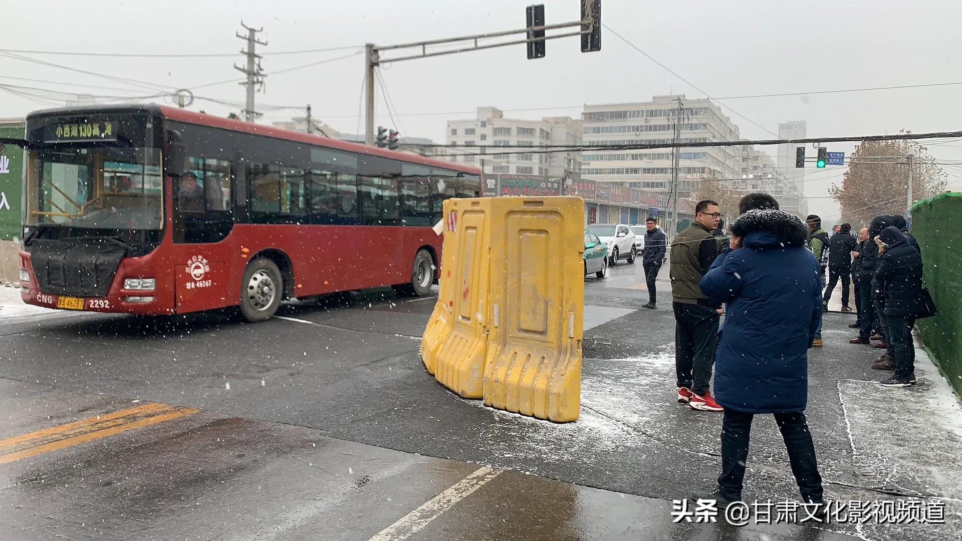 都是带着浅笑的 第2页